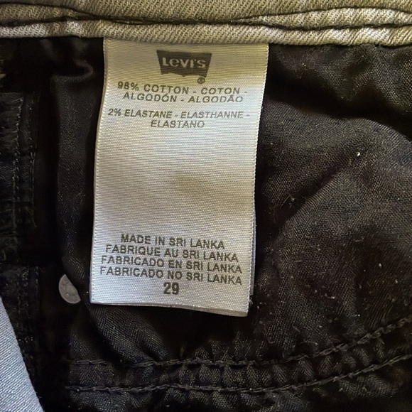 Women’s Levi’s Low Twist - Picture 5 of 6